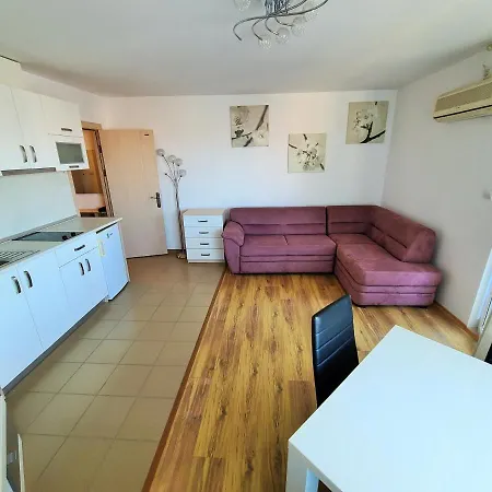 Studio Maria 1 * Pomorie